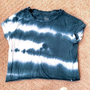 tie-dye blue t-shirt